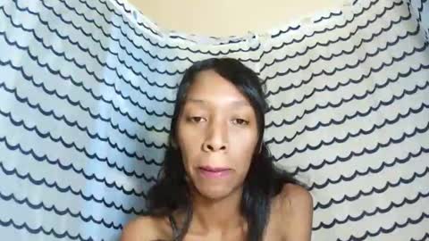 oliviah27 online show from December 16, 9:53 pm