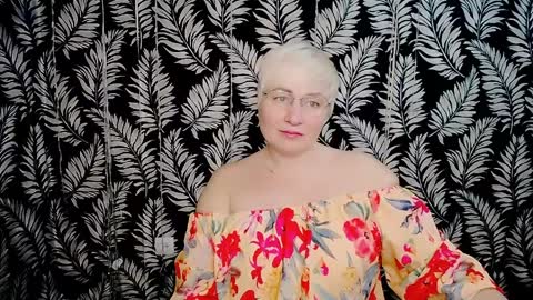 Kelly online show from April 9, 10:31 am