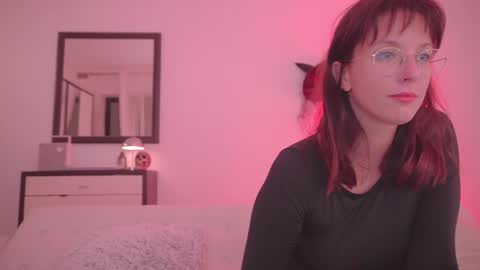 Ariel online show from October 31, 10:25 pm