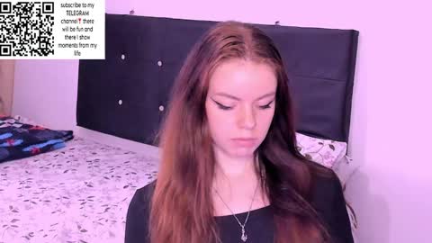 only_sarah1 online show from February 18, 10:58 pm