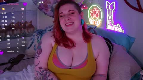 Opal online show from December 3, 8:03 am