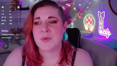 Opal online show from February 8, 9:24 am