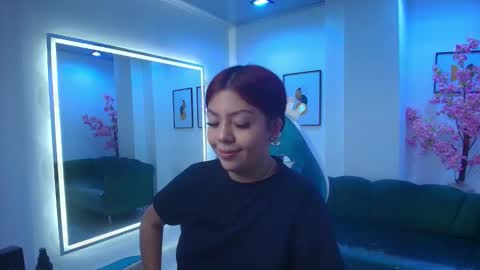 Oriana  online show from March 4, 7:42 pm