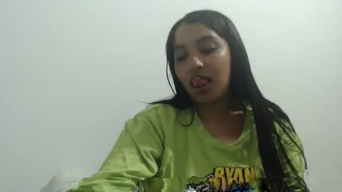 oriana_ston online show from December 5, 5:37 am