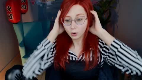 Snapshot of orianna_blade chatting on January 7, 3:12 pm Orianna -  Hi Im into geek culture cosplay crafting LARP games. Shall we play DnD online show from January 7, 3:12 pm
