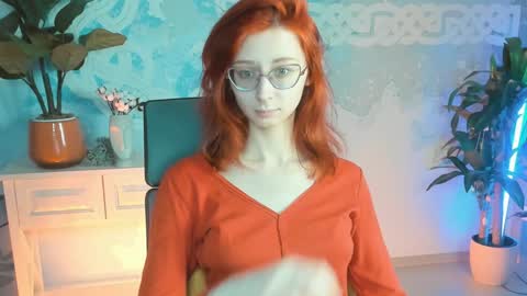 Snapshot of orianna_blade chatting on January 23, 1:13 pm Orianna -  Hi Im into geek culture cosplay crafting LARP games. Shall we play DnD online show from January 23, 1:13 pm