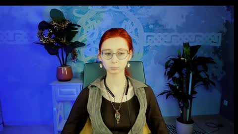 Snapshot of orianna_blade chatting on January 9, 1:02 pm Orianna -  Hi Im into geek culture cosplay crafting LARP games. Shall we play DnD online show from January 9, 1:02 pm