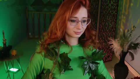 Snapshot of orianna_blade chatting on December 6, 7:44 pm Orianna -  Hi Im into geek culture cosplay crafting LARP games. Shall we play DnD online show from December 6, 7:44 pm