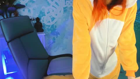 Snapshot of orianna_blade chatting on January 11, 7:05 pm Orianna -  Hi Im into geek culture cosplay crafting LARP games. Shall we play DnD online show from January 11, 7:05 pm