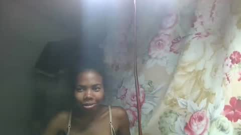 Snapshot of ornellahhh chatting on October 21, 12:53 pm ornellahhh online show from October 21, 12:53 pm