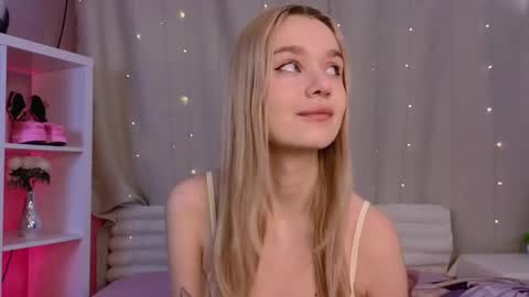 Heidi  online show from February 20, 7:45 am