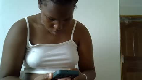 osoprettyebony online show from September 23, 12:03 pm