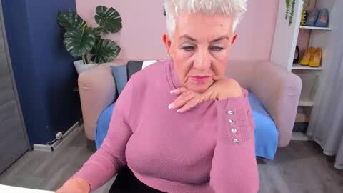 Alla online show from November 8, 9:25 am