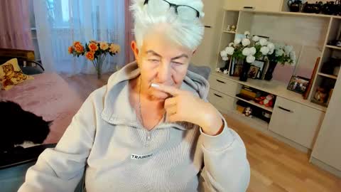 Alla online show from December 22, 11:24 am