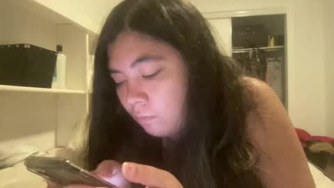 oxovickyoxo online show from October 25, 1:46 am