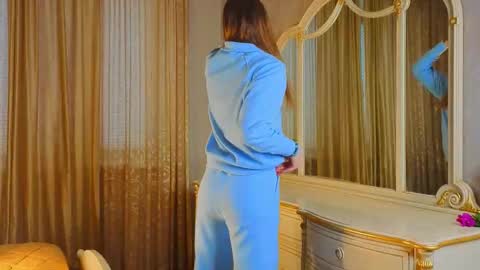 Call me Gabriela online show from November 30, 8:40 am