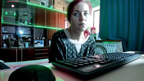 Ella online show from March 11, 6:41 am