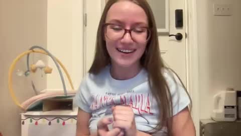 Snapshot of paisleysnowxo chatting on March 9, 4:05 am paisleysnowxo online show from March 9, 4:05 am