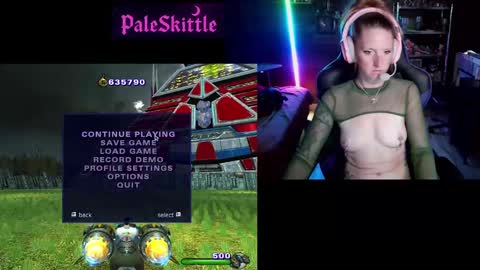 Snapshot of paleskittle chatting on September 15, 1:58 am Pale Skittle online show from September 15, 1:58 am