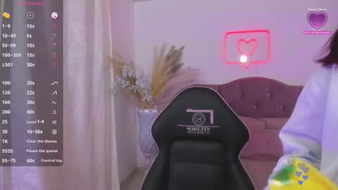 palmerfox_tay online show from September 25, 3:16 am