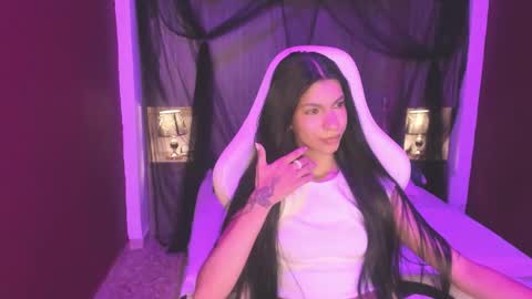  P A M  online show from November 13, 4:22 am