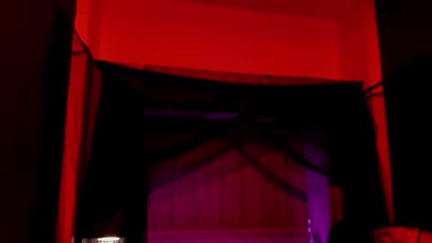  P A M  online show from November 4, 4:06 am