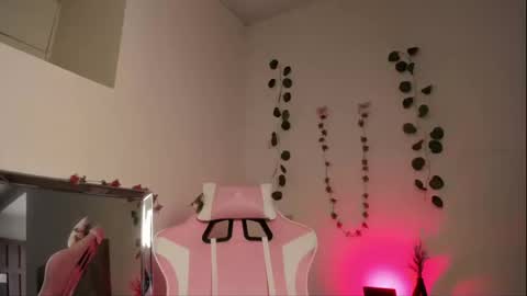 Paprika online show from September 17, 6:39 pm