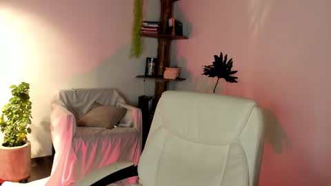    online show from March 1, 1:49 am