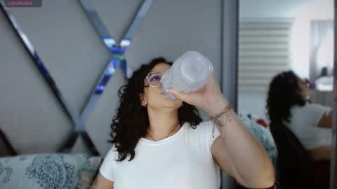 Paula online show from November 25, 11:05 pm