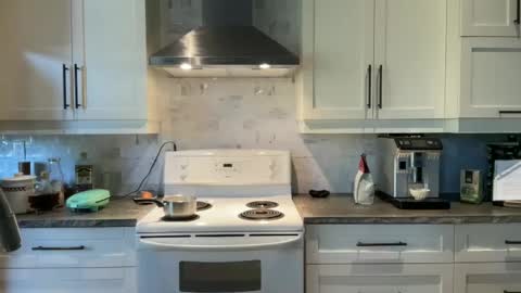 Snapshot of paulilafay chatting on September 16, 1:41 pm Paulila  Fay online show from September 16, 1:41 pm