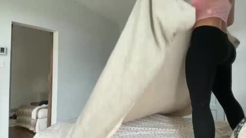 Snapshot of paulilafay chatting on September 15, 1:30 pm Paulila  Fay online show from September 15, 1:30 pm