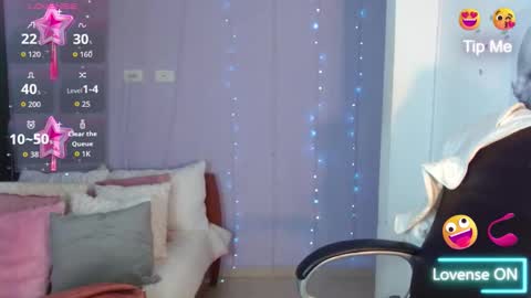 paulina online show from November 25, 2:41 pm