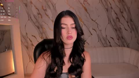 Paulina Santos  online show from October 6, 7:51 pm