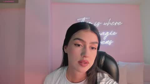 Paulina Santos  online show from September 24, 6:51 pm