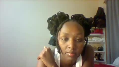 pauline19932016 online show from October 31, 11:42 pm