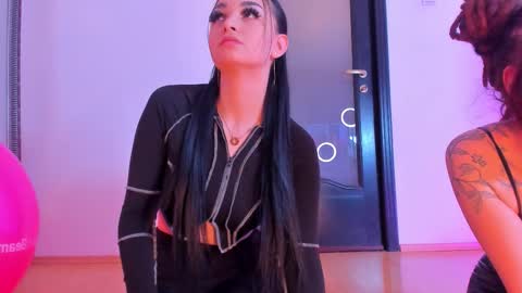 Kate online show from February 8, 9:02 am