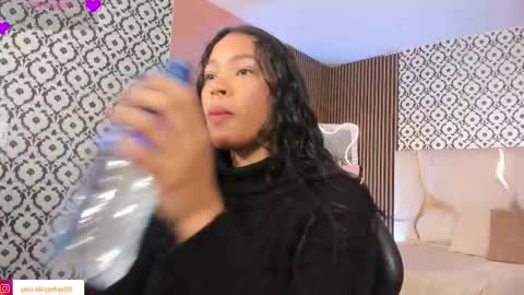 penelope online show from February 9, 3:31 am