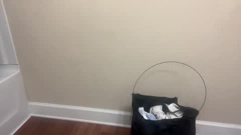 penutbutter691 online show from November 26, 1:12 pm