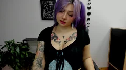 Gabbie online show from January 12, 3:57 pm