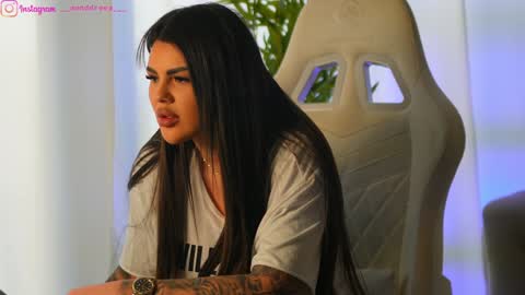 Dee online show from March 5, 9:49 am