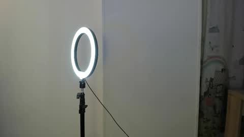 Perla online show from February 3, 4:32 am