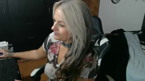 goloza online show from October 4, 4:07 am