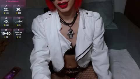 persefone_fire online show from January 1, 10:56 pm