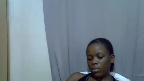 petite_melan online show from September 13, 10:51 pm