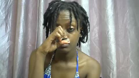 petite_star2 online show from January 14, 10:48 pm