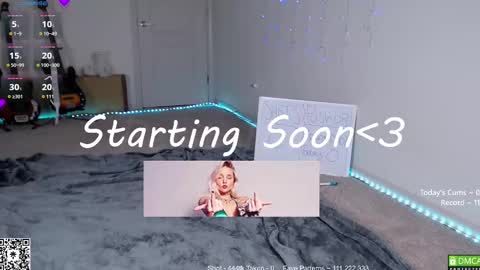 PiperAvery online show from February 23, 12:37 am