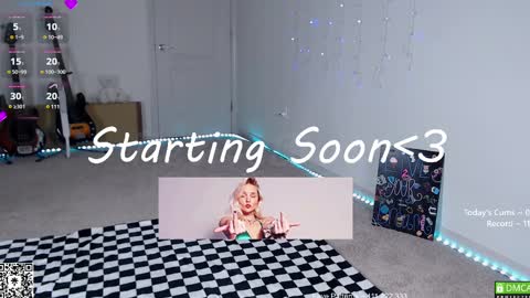 PiperAvery online show from February 28, 2:42 am