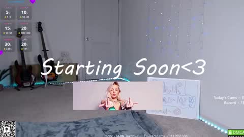 PiperAvery online show from February 22, 3:23 am