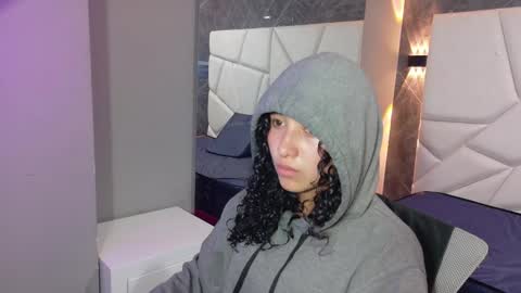 Moon  online show from November 22, 11:02 am