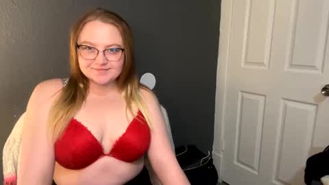 PhatAssBlond online show from February 22, 5:20 pm